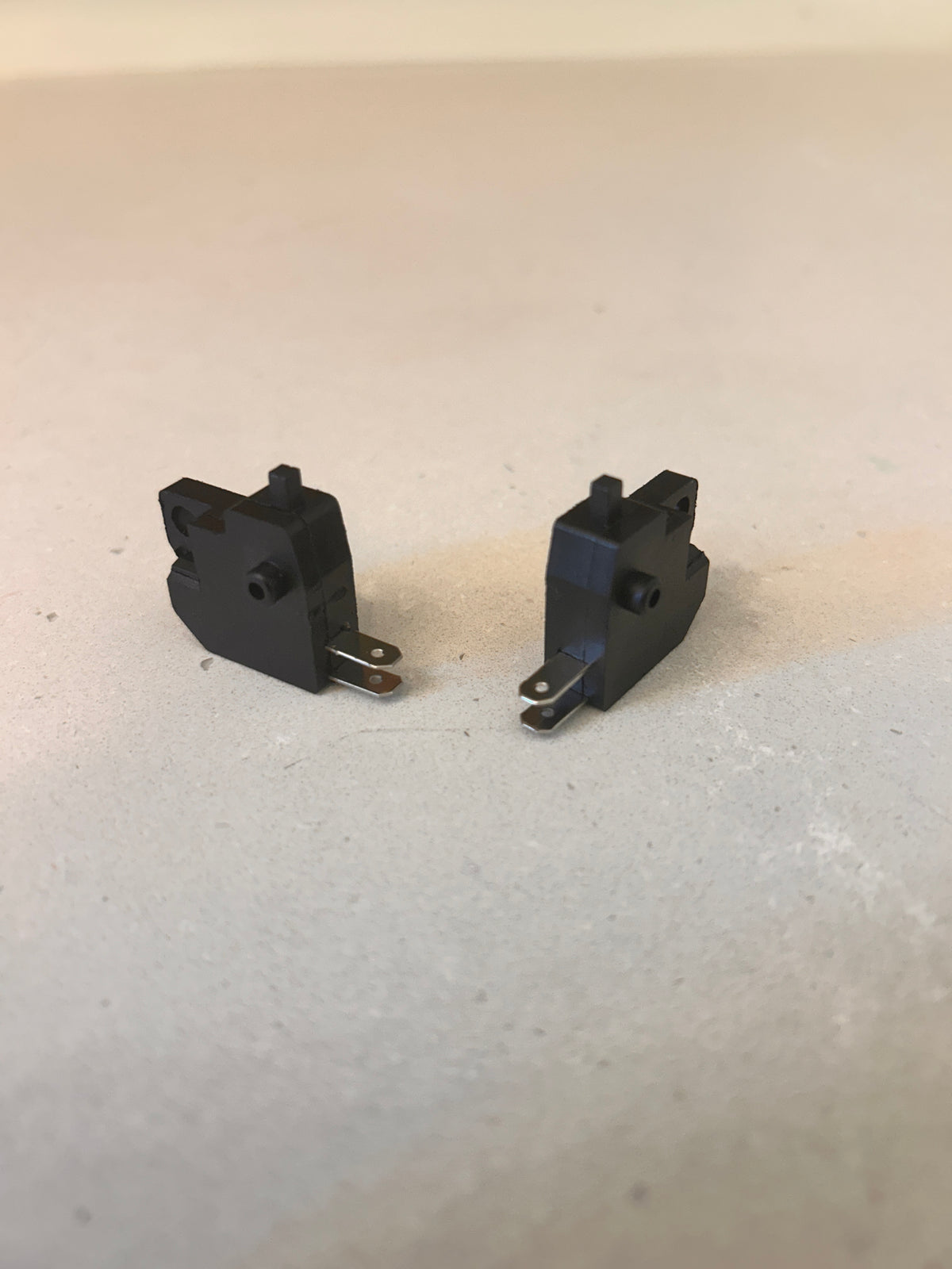 Ultra Bee Brake Clickers